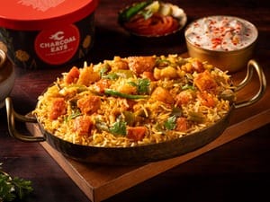 Lucknowi Veg Dum Biryani (Serves 2)