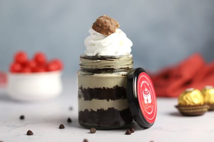 Ferrero rocher jar cake