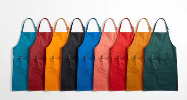 APRON | D
