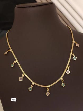 Gold necklace. Design 2