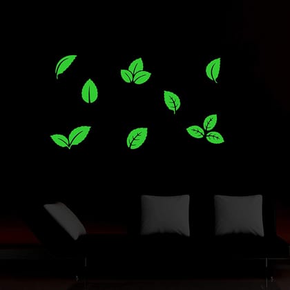 DreamKraft Glow in The Dark Decorative Radium Sticker (Green, 61 cm X 33 cm)