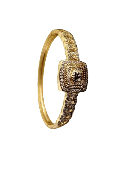 Elegant Gold Plated daily wear bracelet for woman & Girl