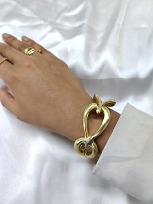 Sia Oversized Cuff Bracelet