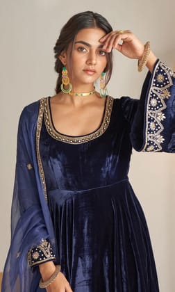 Velvet Anarkali Suit Set-S