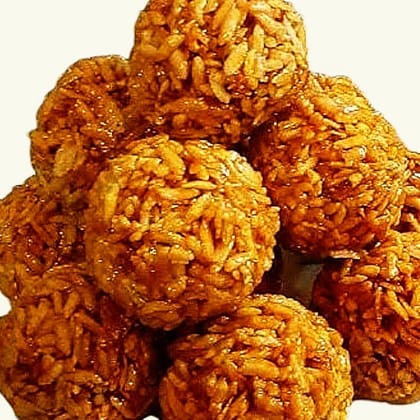 BANGLARMISTI Chirer Moa - Crispy Crunchy Indian Delicacy, Poha Laddoo, Jaggery, Puja Prasad, 15 Pieces Pack