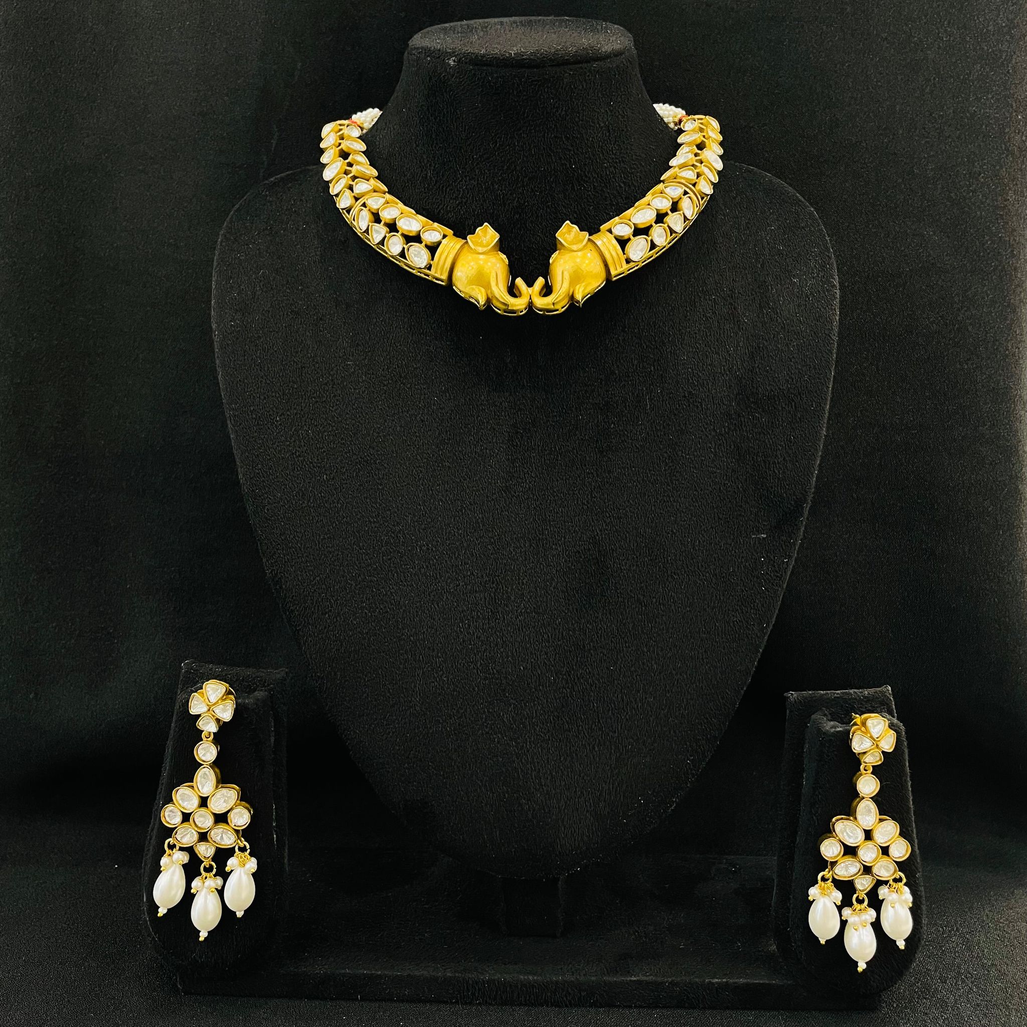 Nayaab hana Polki neckpiece