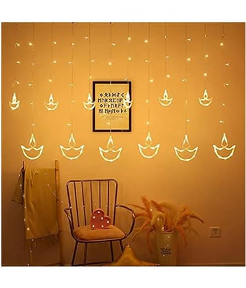 RAVARIYA GRAPHICS String Lights