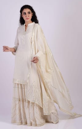 Off White Zig Zag Gota Sharara Set-S