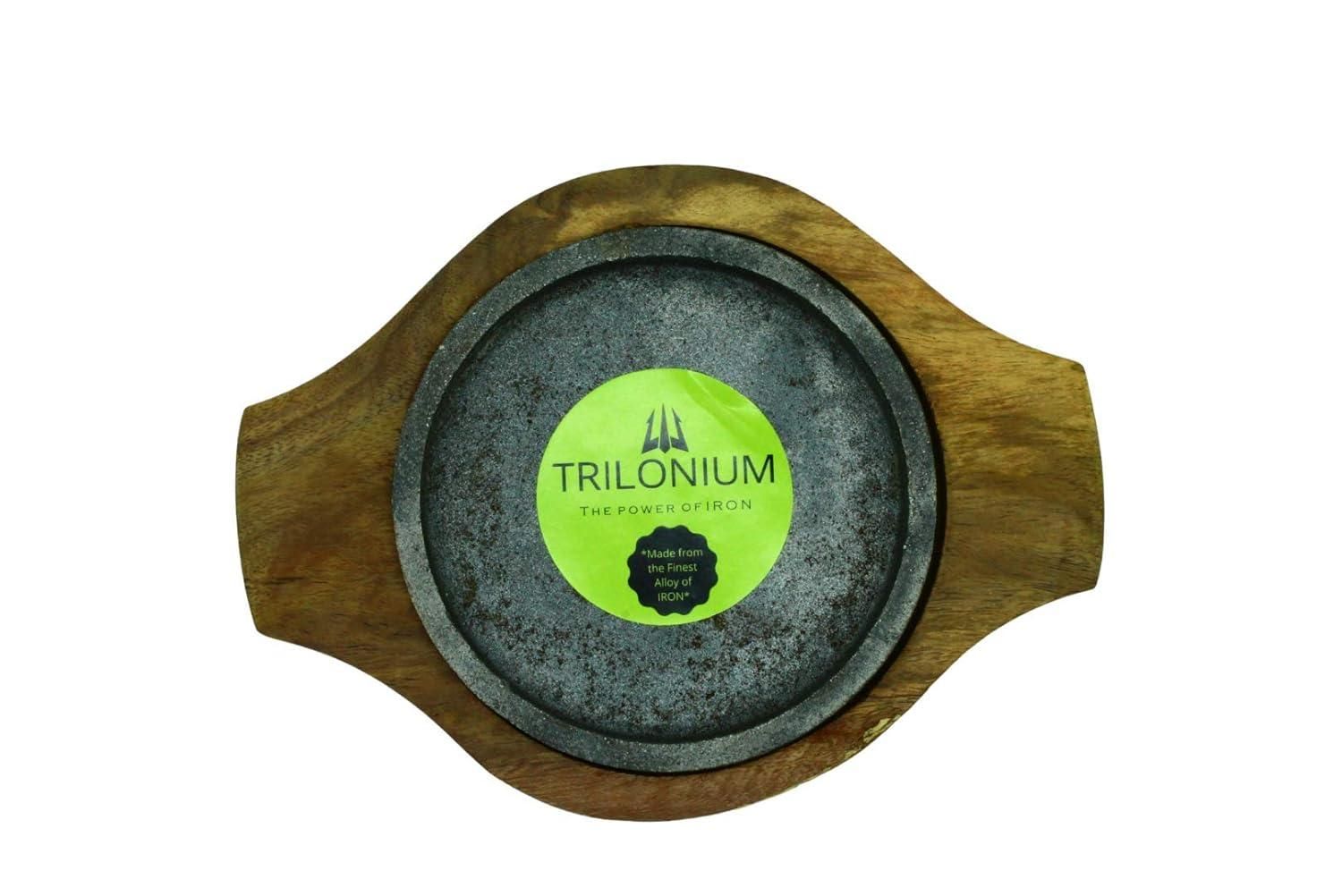 Trilonium Cast Iron Round Sizzler Plate with Wooden Base (5 Inches)