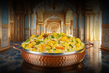 Subz-e-Biryani (Dum Veg Biryani - Serves 4-5)