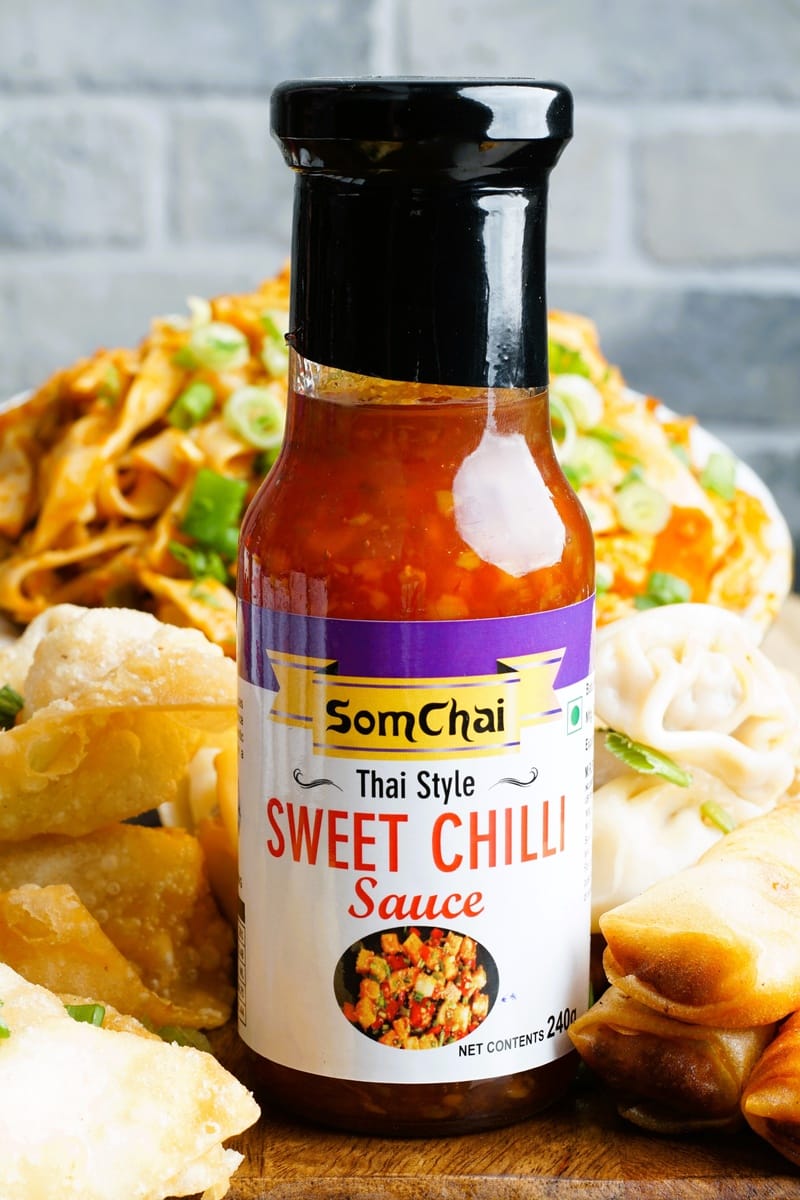 Somchai Thai Sweet Chilli Sauce (240g) | Mild Spicy Dipping Sauce | Spring Rolls, Wontons & Fry Dip