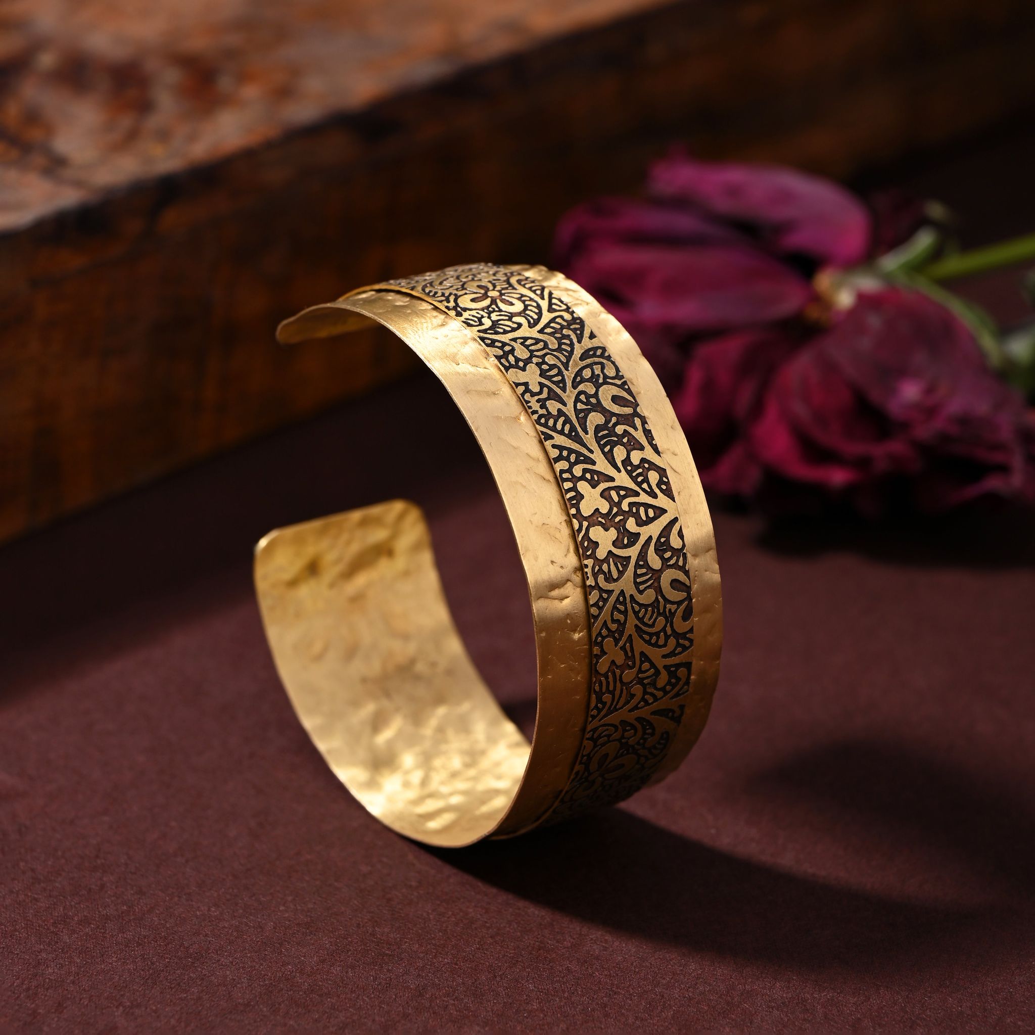 Art Band Brass Bracelet Adjustable (Anti Tarnish)