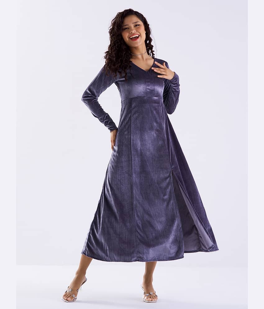 aask Women Velvet Solid Fit & Flare Dress ( Grey )
