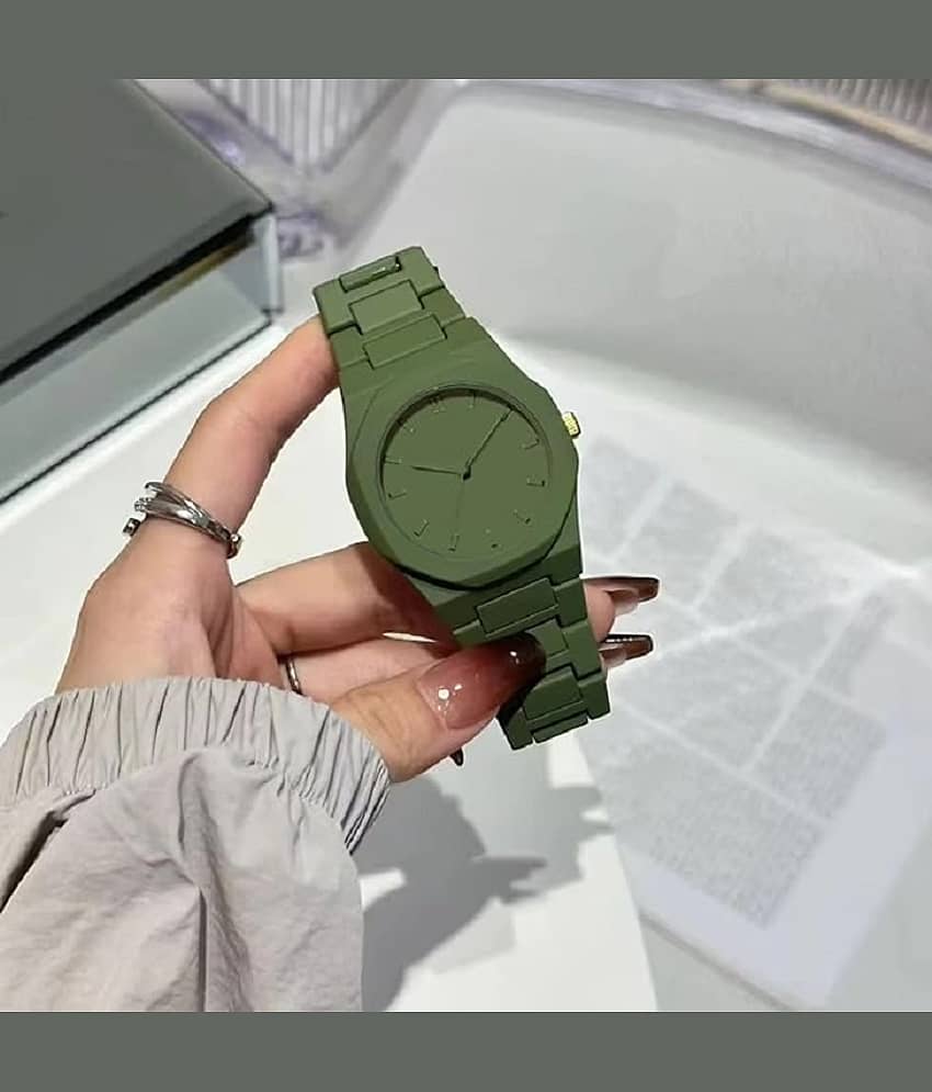 Renaissance Traders Olive Ceramic Analog Womens Watch