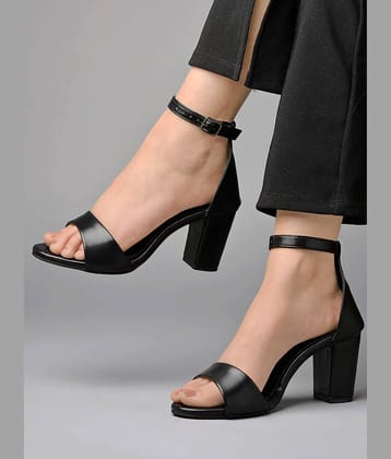 Shoetopia Stylish Ankle Strap Grey Block Heeled Sandals & Girls