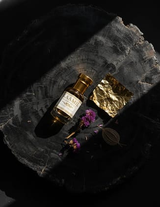 Mukhalat Maliki Attar Royal Oriental Perfume Oil 6 ML Mukhalat Maliki Attar Royal Oriental Perfume Oil 6 ML