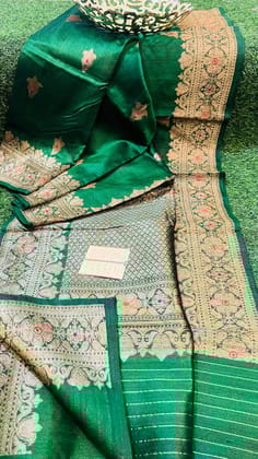 Benaras Katan Style 33-Regular