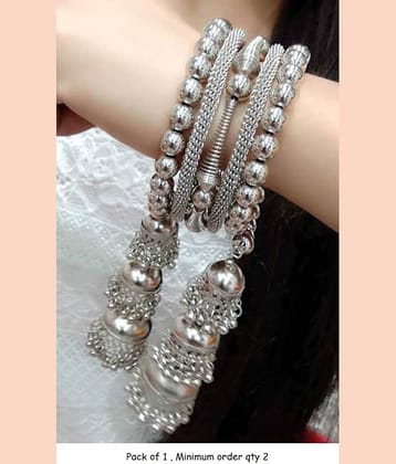 Samridhi DC Silver Bangle ( Pack of 1 )