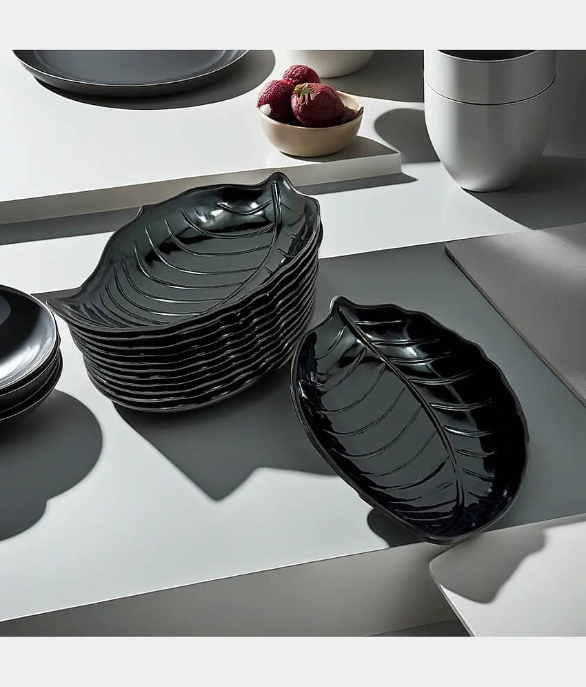 kitchrox 12 Pcs Melamine Black Platter