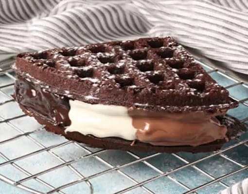 The Fresh Belgian Waffle