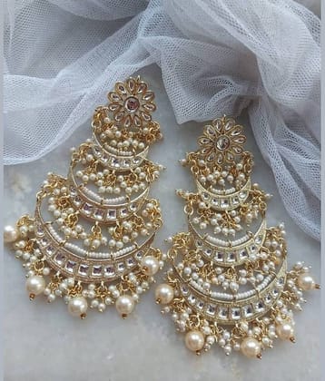 Padmavati Bangles Gold Chandbalis Earrings ( Pack of 1 ) Padmavati Bangles Gold Chandbalis Earrings ( Pack of 1 )