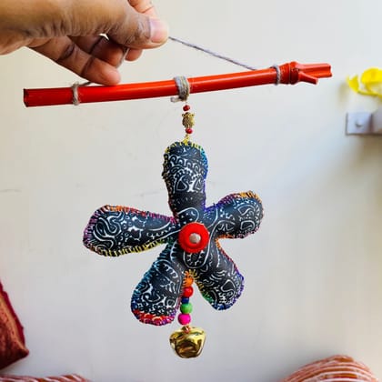 Flora Mini Hanging - black