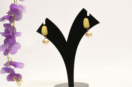 Elegant Mother Of Pearl Drop Earrings-Lemon Yellow