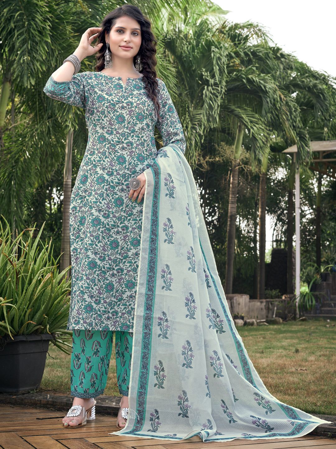 White & Blue Floral Printed Rayon V-Neck Kurta Set-S