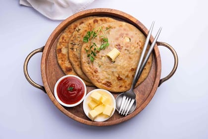 Matar Paratha