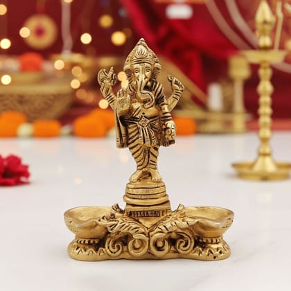 Brass Showpiece Deepak With Ganesh Ji God Idol Statue (BSMAS1639 C)