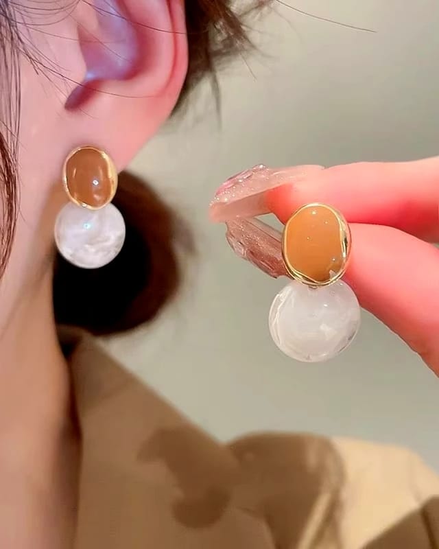 ... ...
