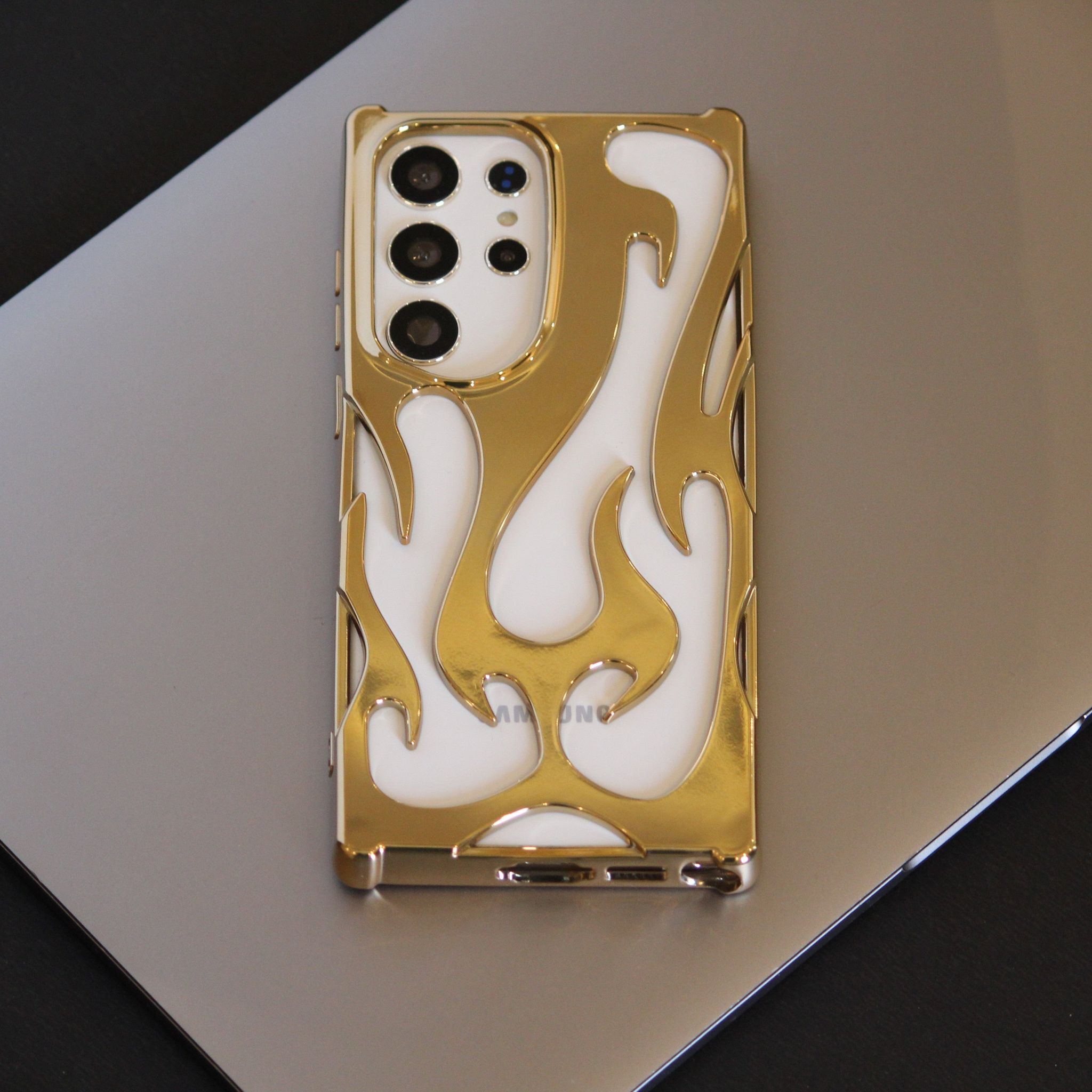 3D Flame Gold Electroplated Luxury Cover-Samsung Galaxy S23 Ultra