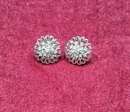 EARING AD EARING AD