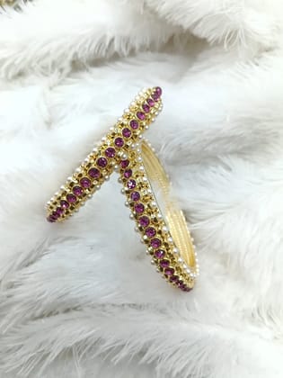 Moti kada with  dark pink stone