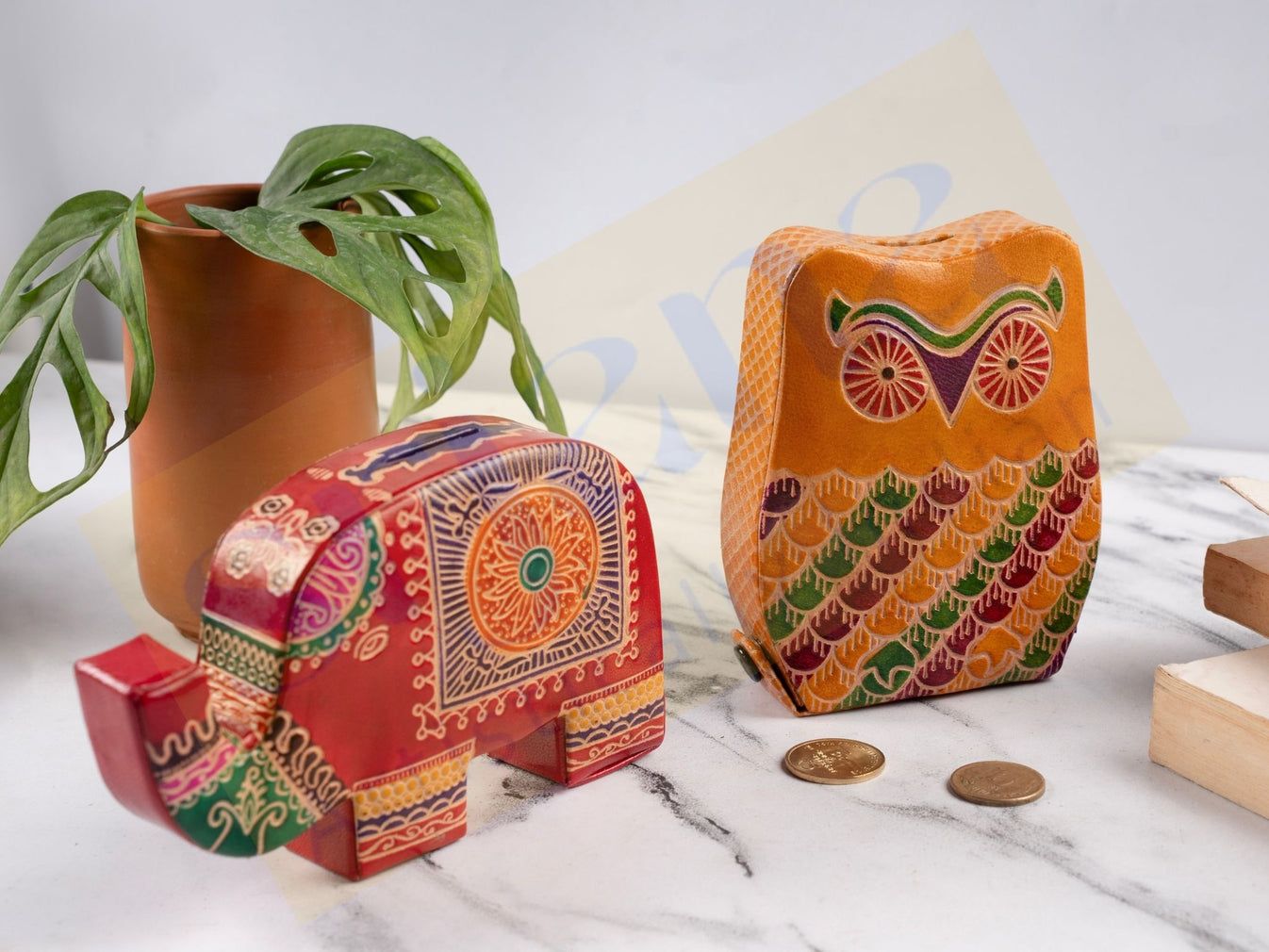 Srjana Handcrafted Leather Embossed Piggy Banks