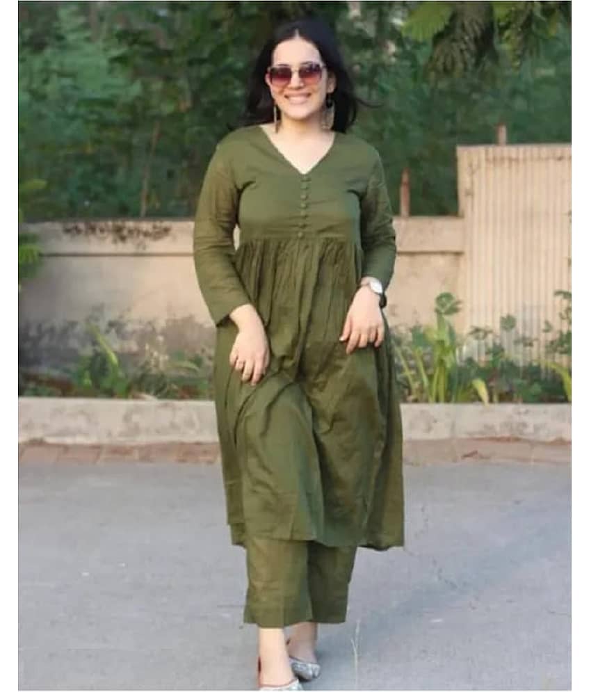 ETZIN Women Rayon Solid Flared Kurti With Pants ( Green )