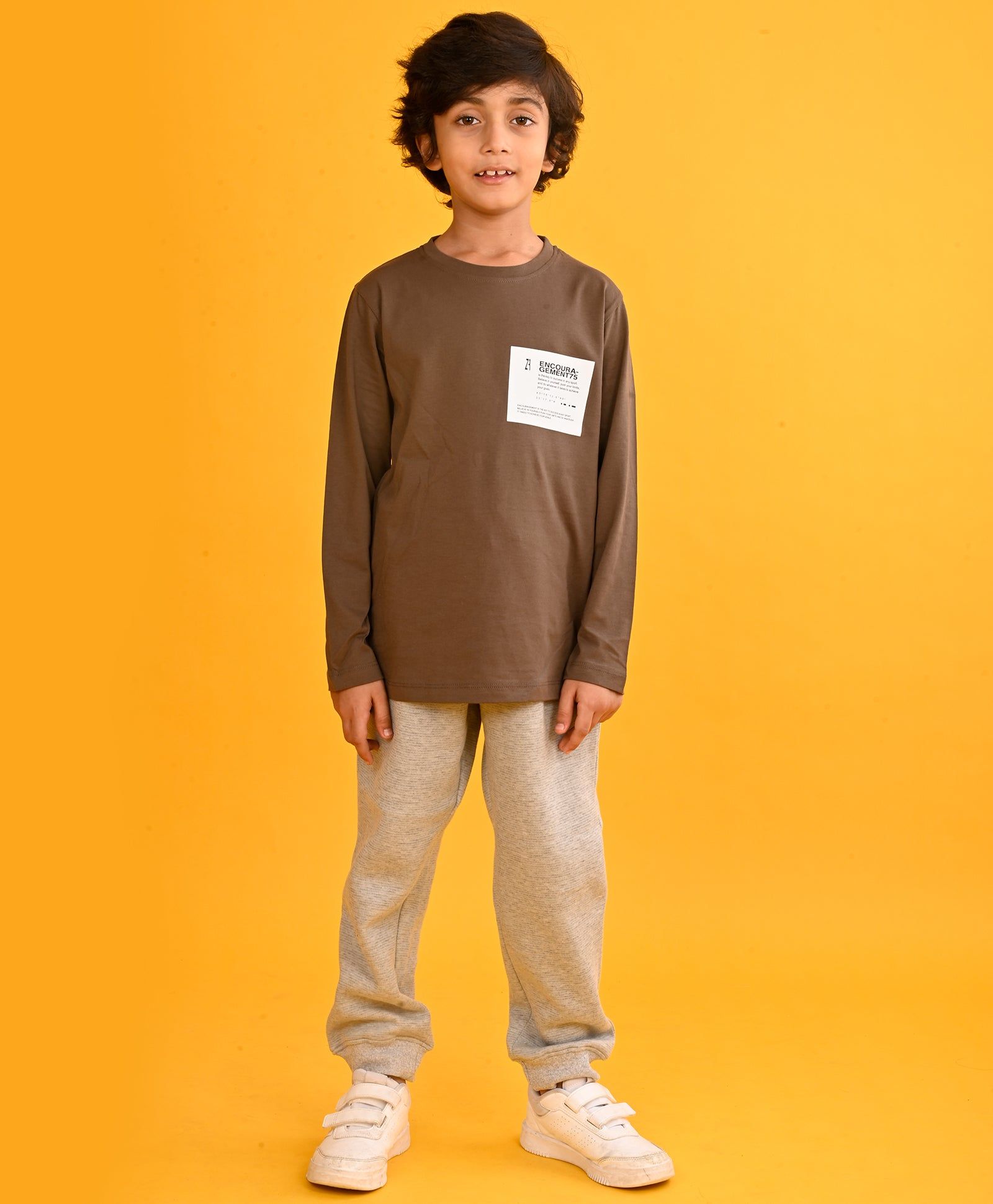 ENCOURAGEMENT BROWN BOYS LONG SLEEVES T-SHIRT GREY FLEECE JOGGER SET - BROWN/GREY-0-6 MONTHS / 2N / BROWN/GREY