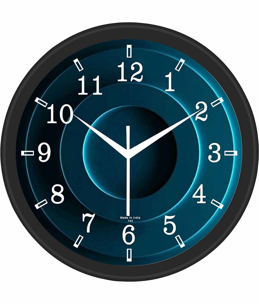 Trendy Homes Circular Analog Wall Clock
