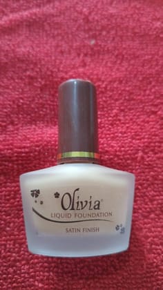 olivia liquid foundation