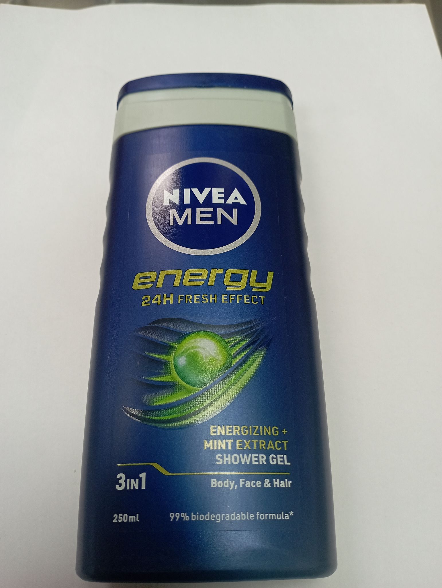 Nivea Men Energy 24h fresh effect Energizing+ Mint extract Shower gel 3in1 250ml Body, face & hair 99% biodegradable formula* 