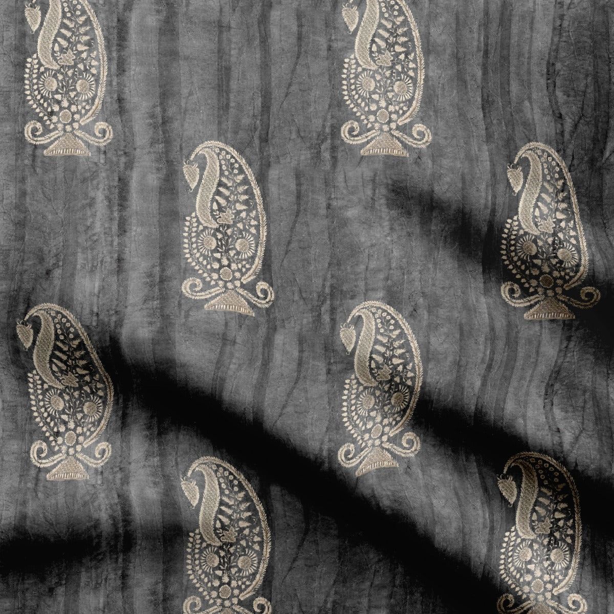 Textural paisley-Crepe