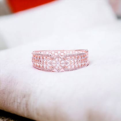 Majestic Wedding Bracelet-White / Rose Gold / Free Size
