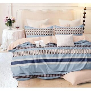 Double Bed Printed Cotton Bedsheet with 2 Pillow Covers (90100 inches)