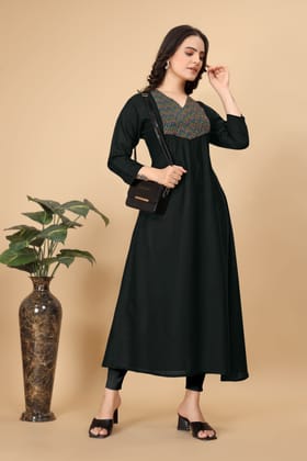 OWO THE LABEL Women Kurti Thread Embroidery Flare Long Kurta (OTLKRT2011)-Small