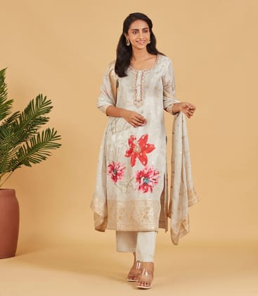 Ivory Grey Festive Kurta Set-S / Ivory