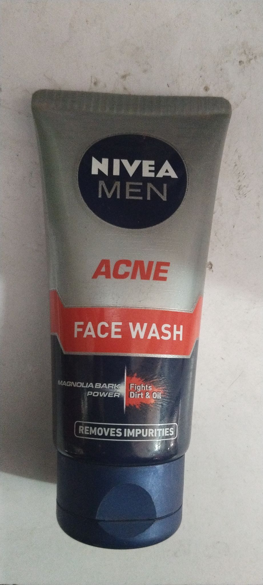 Nivea Acne Face wash Removes impurities 