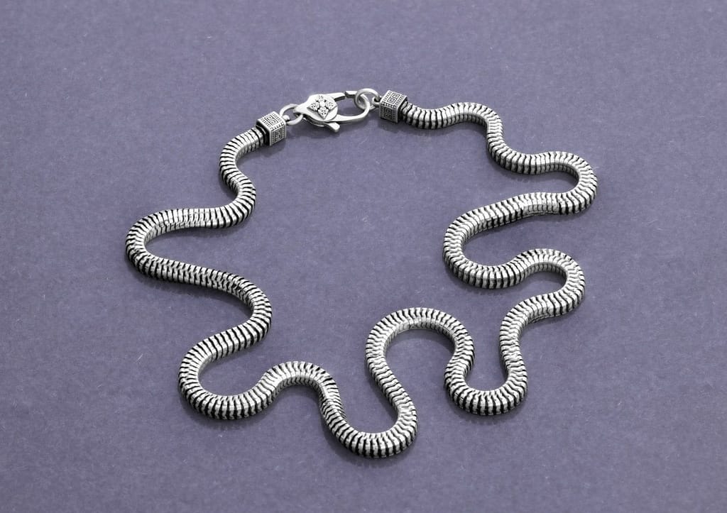 Viper Coil Neck Chain