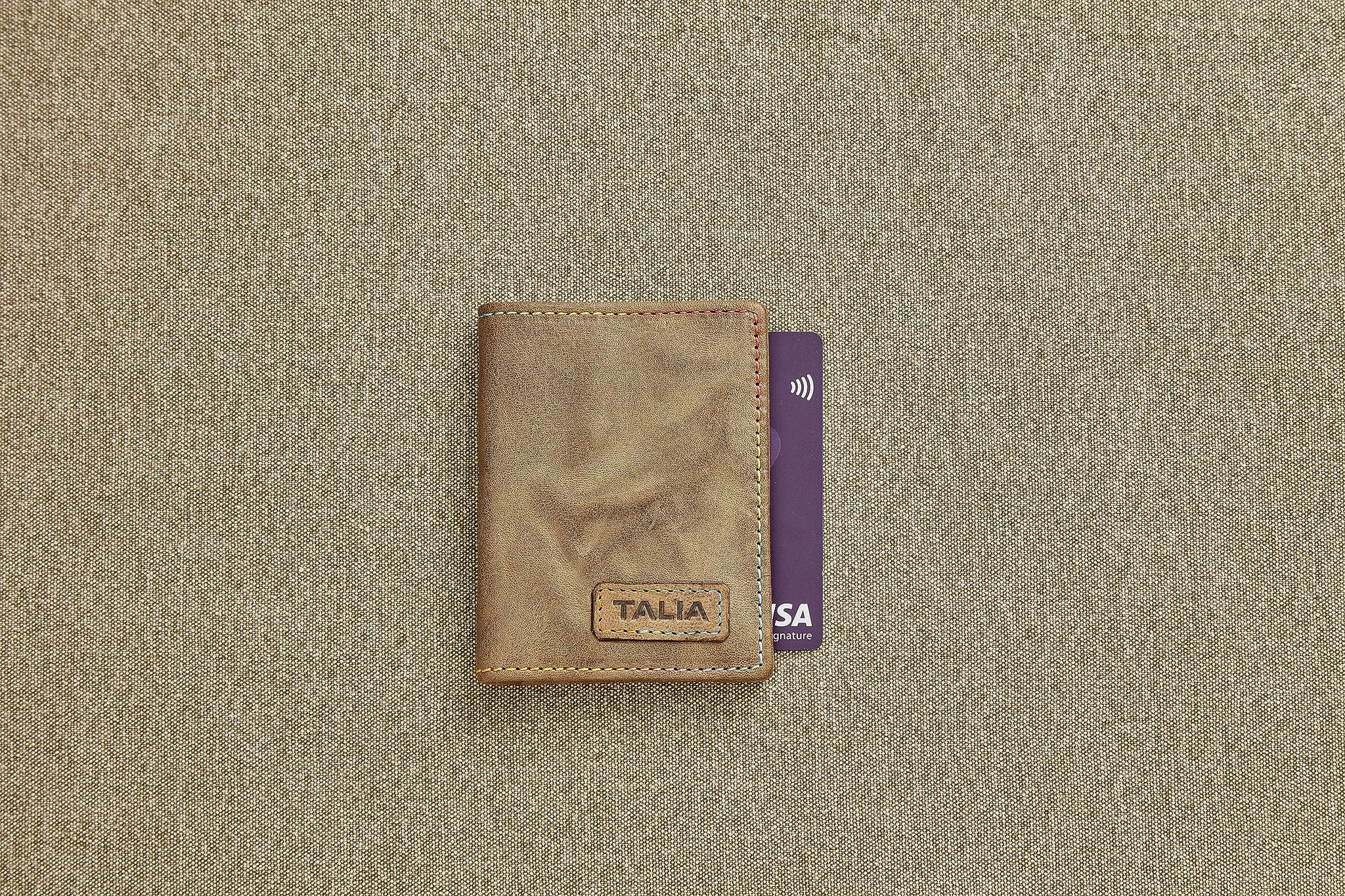 TALIA Tuscon Magnetic Card Holder