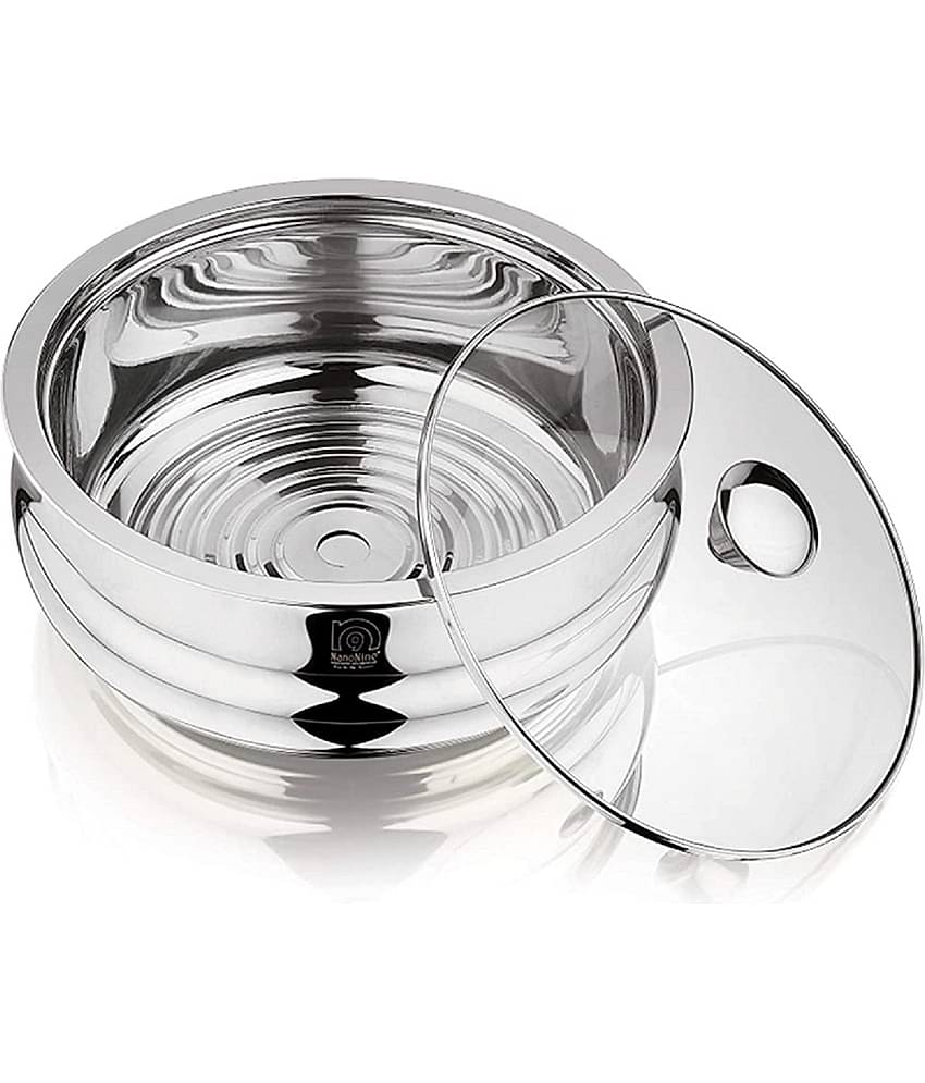 Nanonine Chapati Server Belly Double Wall Insulated Stainless Steel Serve Fresh Casserole With Steel Coaster And Glass Lid, 750 Ml, 1 Pc