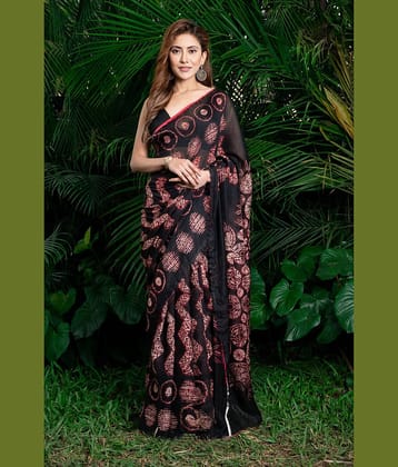 Pheasant Cotton Blend Printed Saree With Unstitched Blouse Piece ( Black )